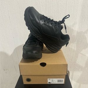 Womens Ugg CA805 Sneakers Black Size 9